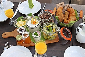 [Translate to English:] Vitalfrühstück in der Biosphäre Potsdam